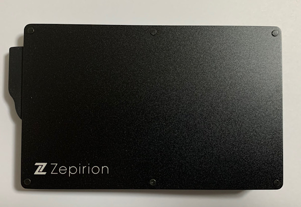 Zepirion スキミング、磁気不良防止 スリムカードケース 表側